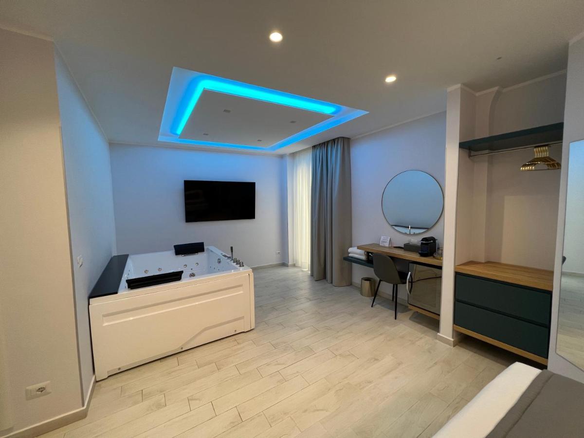 ジャルディーニ・ナクソス Naxos Marina Bay Bed & Breakfast エクステリア 写真