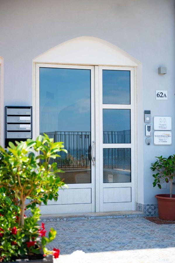 ジャルディーニ・ナクソス Naxos Marina Bay Bed & Breakfast エクステリア 写真