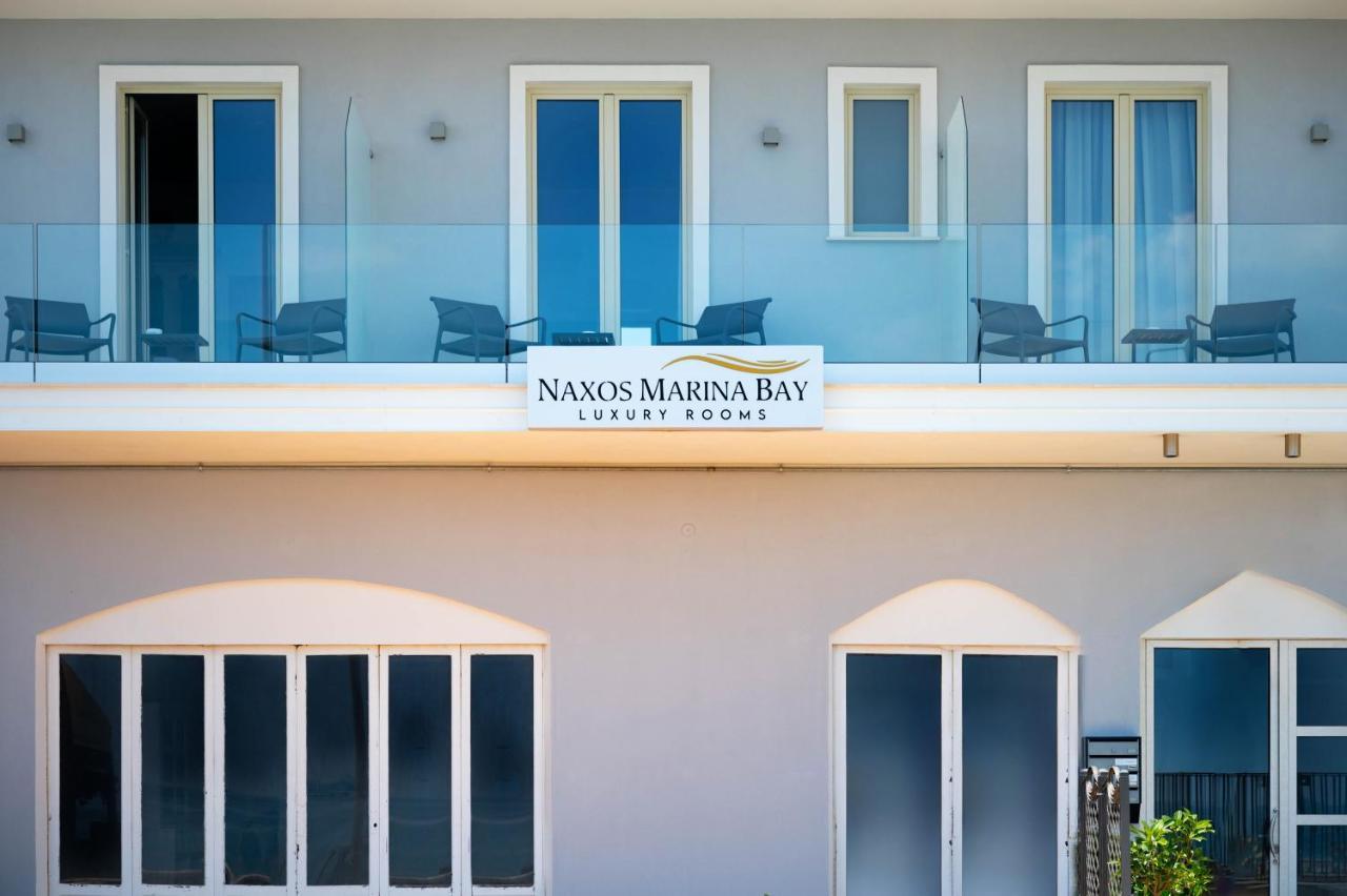 ジャルディーニ・ナクソス Naxos Marina Bay Bed & Breakfast エクステリア 写真