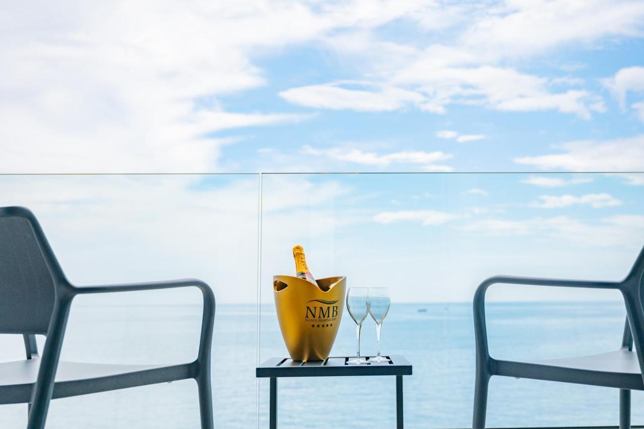 ジャルディーニ・ナクソス Naxos Marina Bay Bed & Breakfast エクステリア 写真
