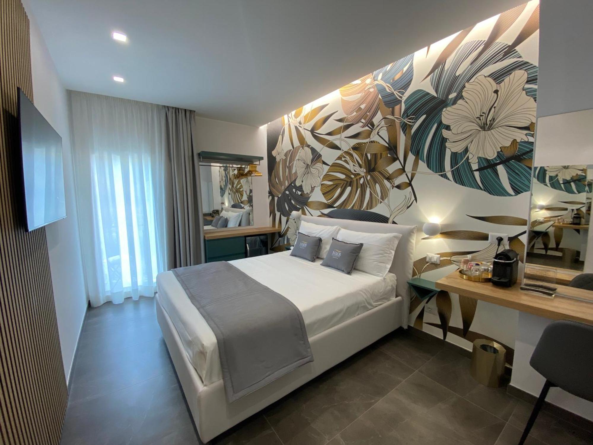 ジャルディーニ・ナクソス Naxos Marina Bay Bed & Breakfast エクステリア 写真